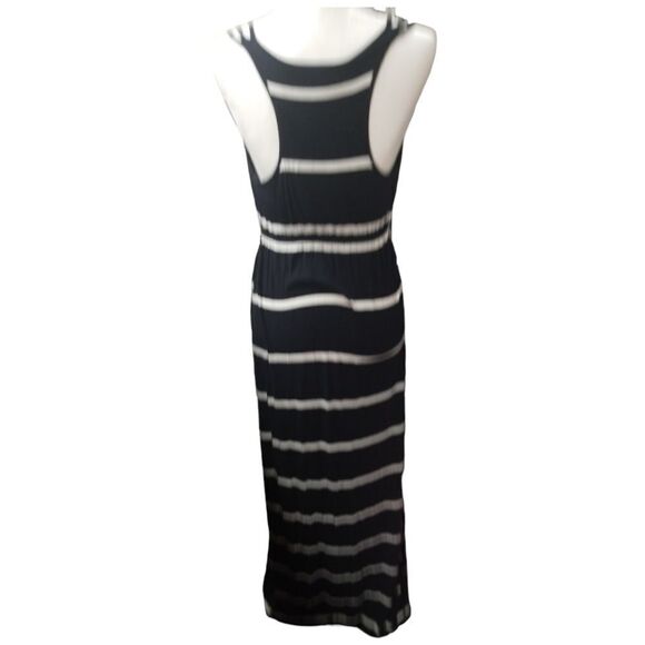 Old Navy Maternity Maxi Dress Black and White Stripes Size Medium - Picture 2 of 8